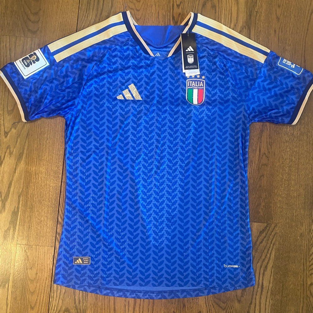 Italy World Cup 2026 Soccer Jersey size XL nwt